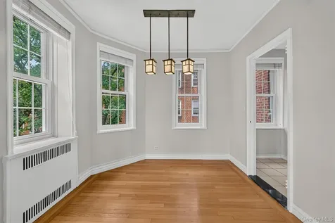 949 Palmer Road Bronxville NY 10708