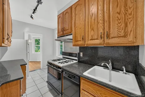 949 Palmer Road Bronxville NY 10708