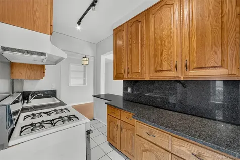 949 Palmer Road Bronxville NY 10708
