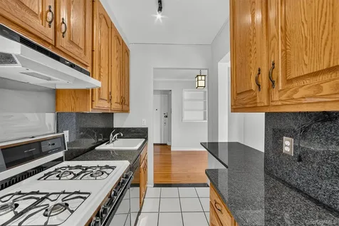949 Palmer Road Bronxville NY 10708