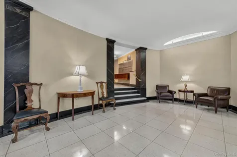 949 Palmer Road Bronxville NY 10708