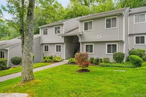 149 Flintlock Way Yorktown Heights NY 10598