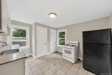 68 Catharine Street Poughkeepsie NY 12601