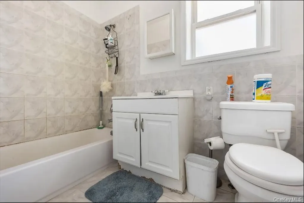 97 Merrick Road Baldwin NY 11510