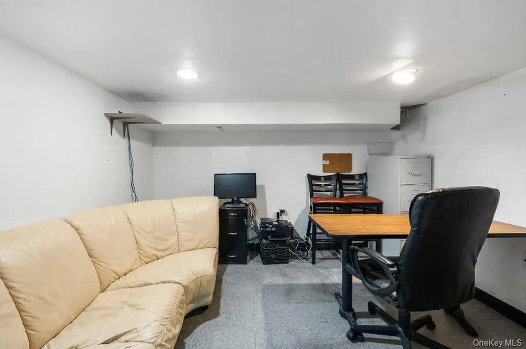97 Merrick Road Baldwin NY 11510