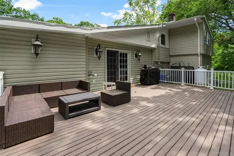 103 High Hill Road Athens NY 12015