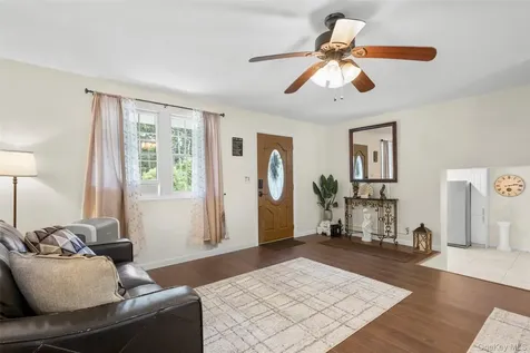 103 High Hill Road Athens NY 12015