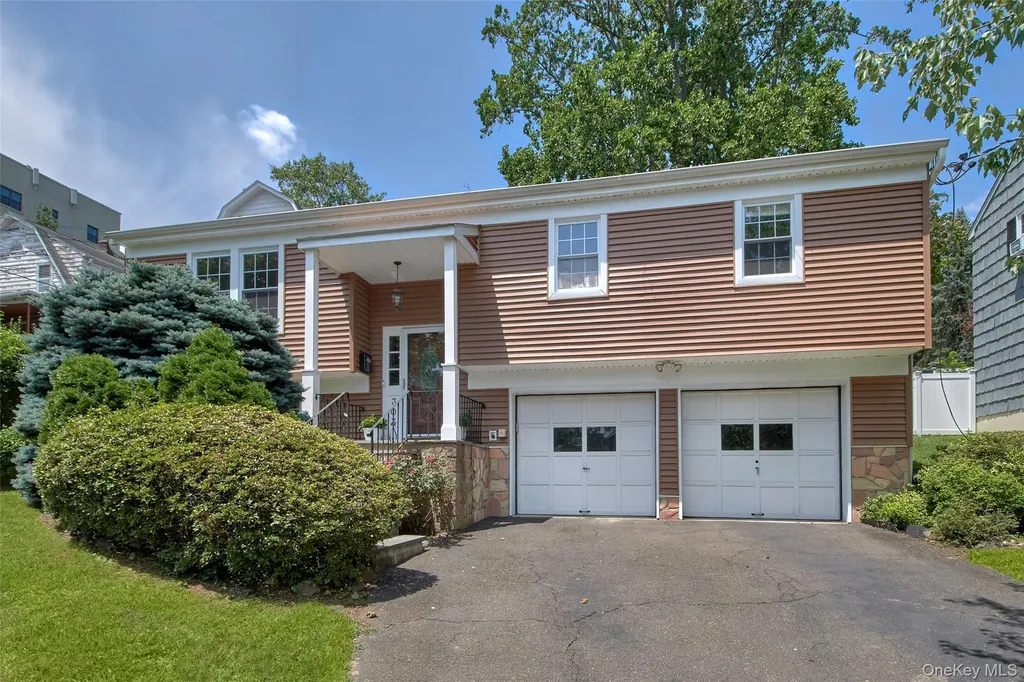303 Livingston Avenue Mamaroneck NY 10543