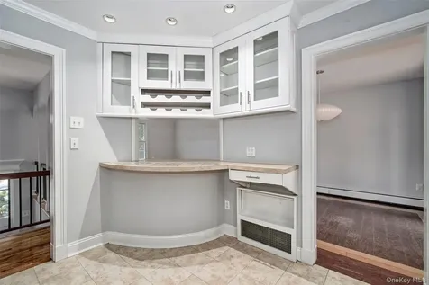303 Livingston Avenue Mamaroneck NY 10543