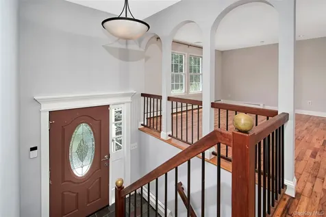 303 Livingston Avenue Mamaroneck NY 10543