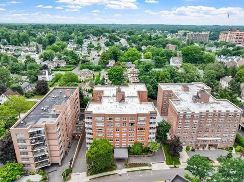 10 Old Mamaroneck Road White Plains NY 10605