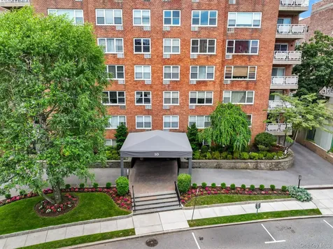 10 Old Mamaroneck Road White Plains NY 10605
