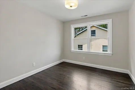 1219 Henry Avenue Mamaroneck NY 10543