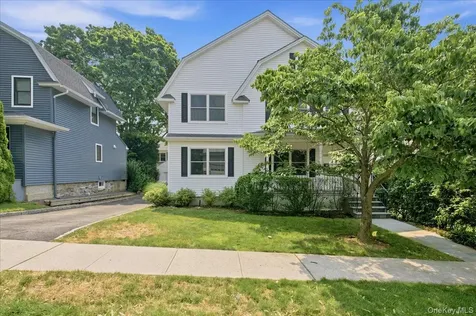 1219 Henry Avenue Mamaroneck NY 10543