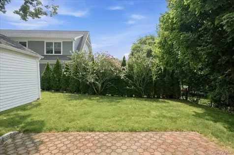 1219 Henry Avenue Mamaroneck NY 10543