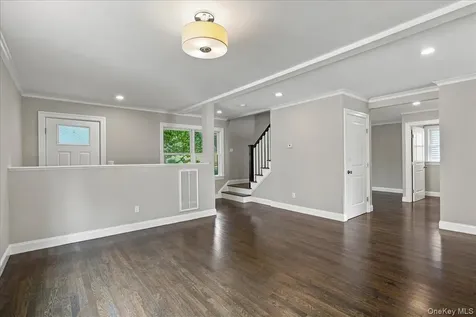 1219 Henry Avenue Mamaroneck NY 10543