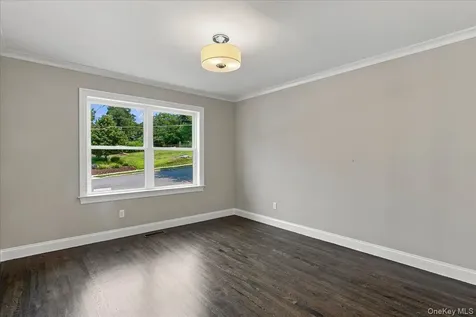 1219 Henry Avenue Mamaroneck NY 10543