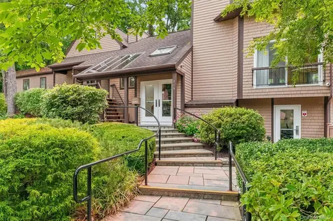 101 Eagle Bay Drive Ossining NY 10562