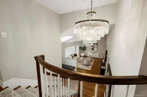 15 Pound Ridge Road Plainview NY 11803