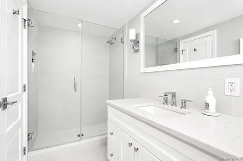 15 Pound Ridge Road Plainview NY 11803