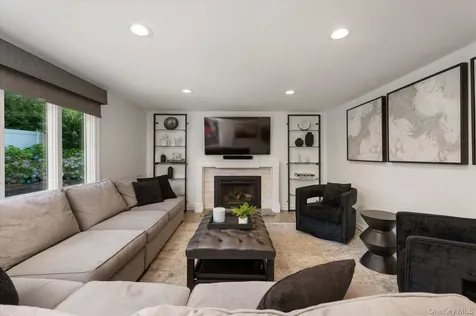 15 Pound Ridge Road Plainview NY 11803