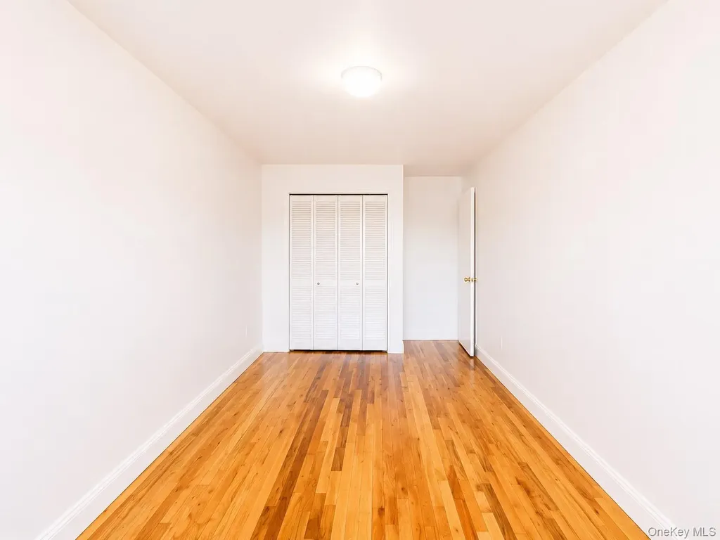 533 Soundview Avenue Bronx NY 10473