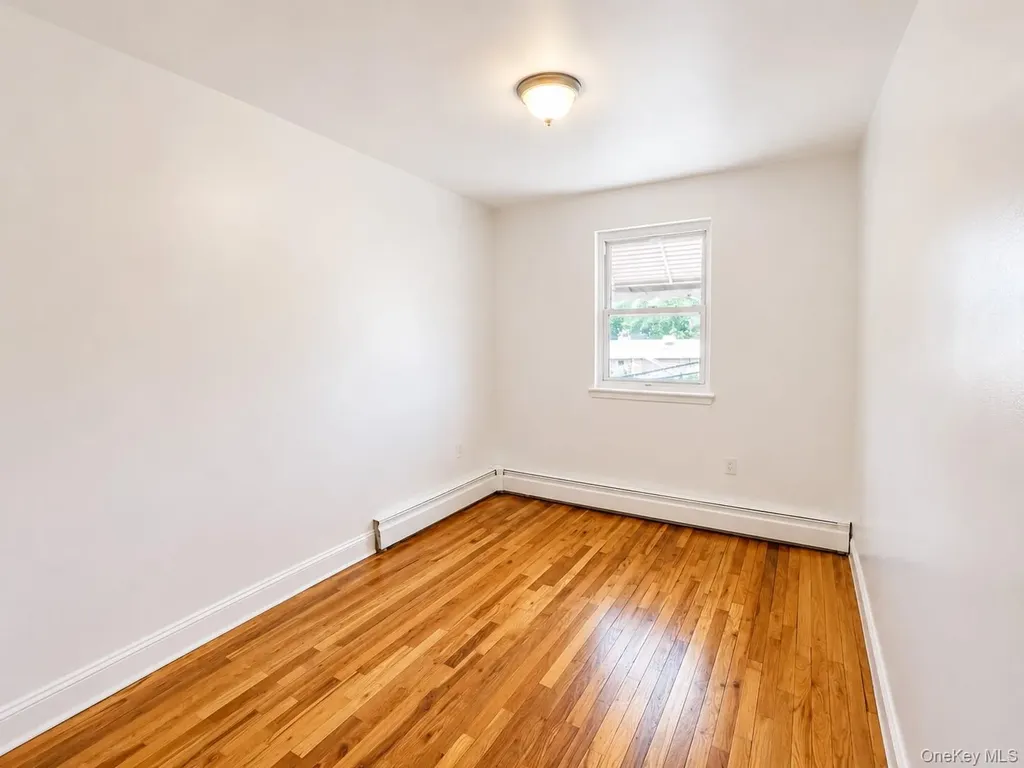 533 Soundview Avenue Bronx NY 10473