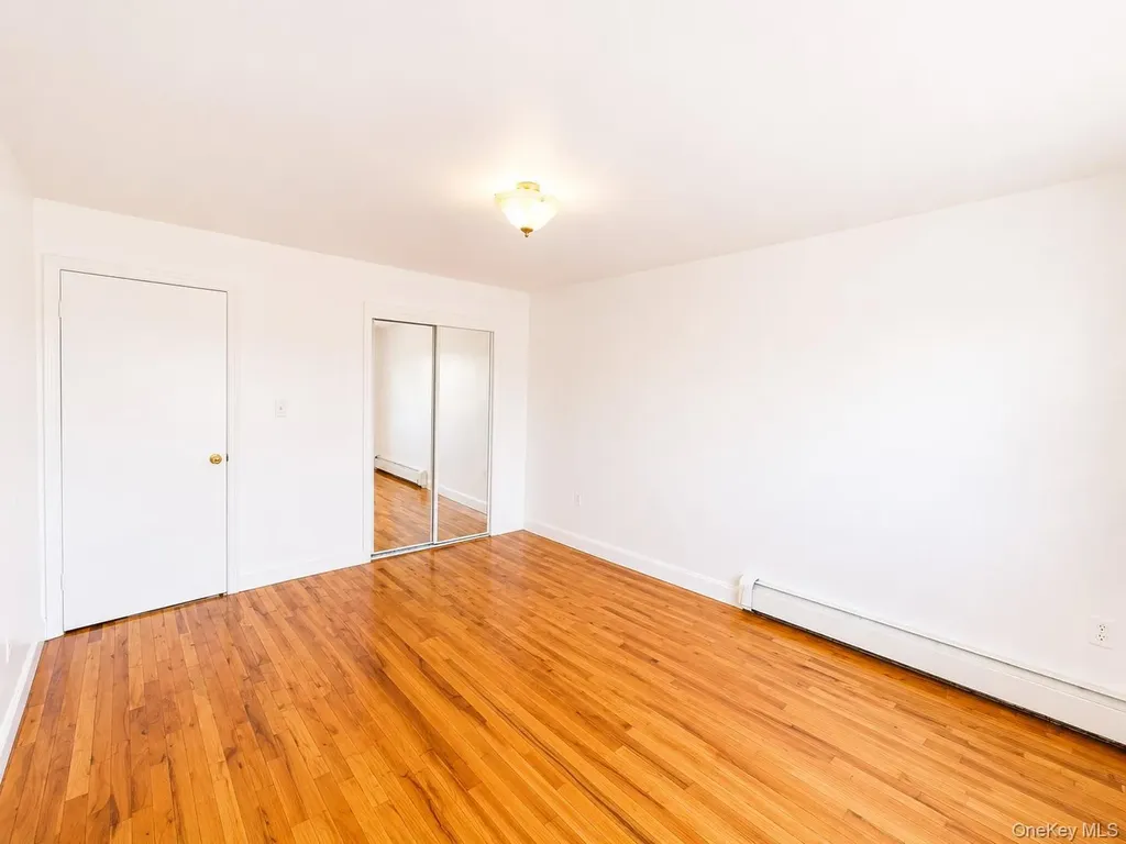 533 Soundview Avenue Bronx NY 10473