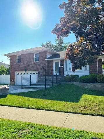 238 Jerome Street Syosset NY 11791