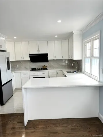238 Jerome Street Syosset NY 11791