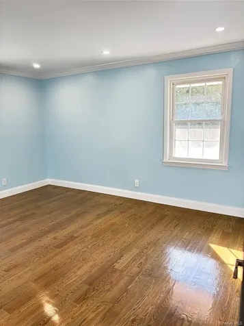 238 Jerome Street Syosset NY 11791