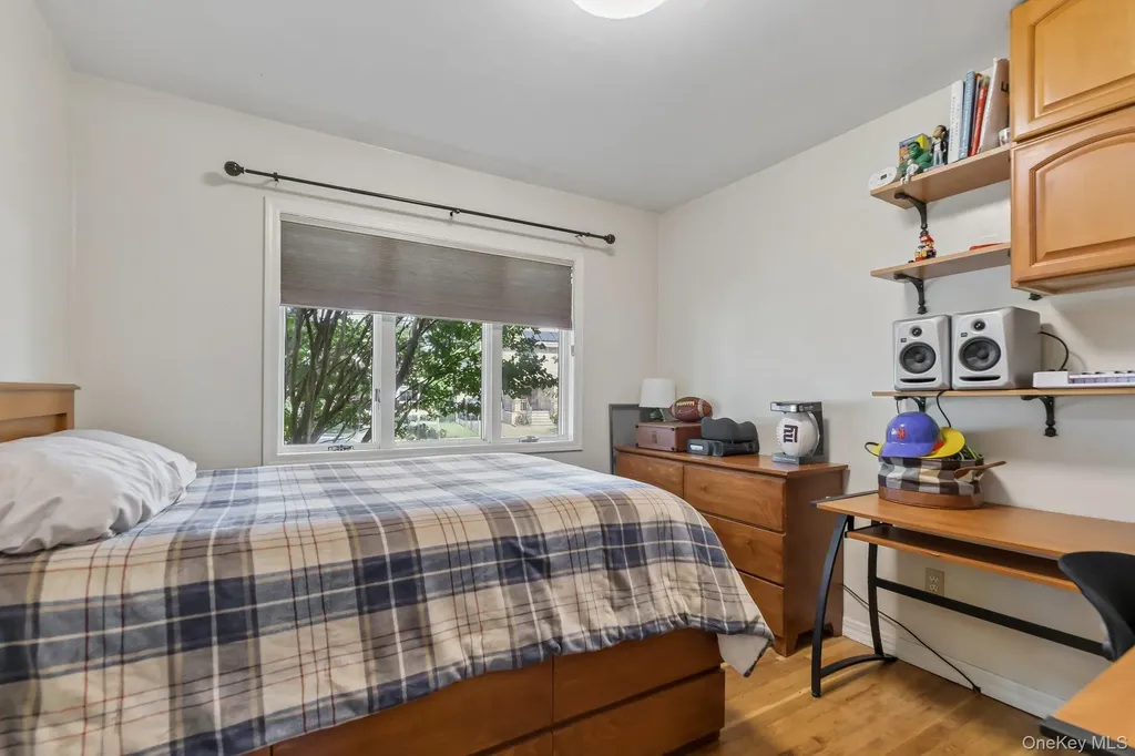 7814 Langdale Street New Hyde Park NY 11040