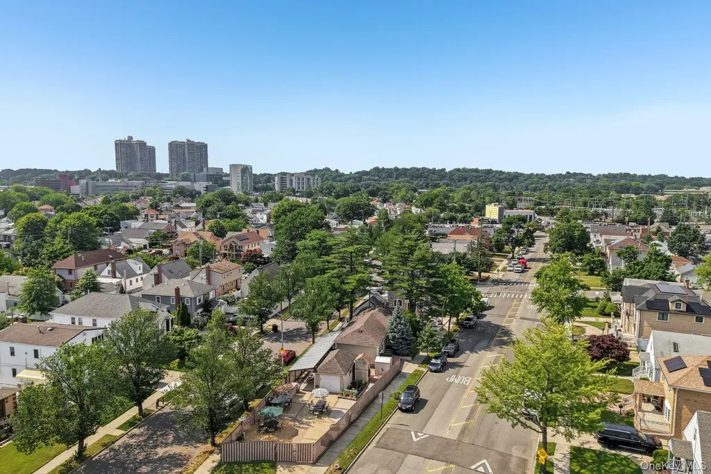 7814 Langdale Street New Hyde Park NY 11040