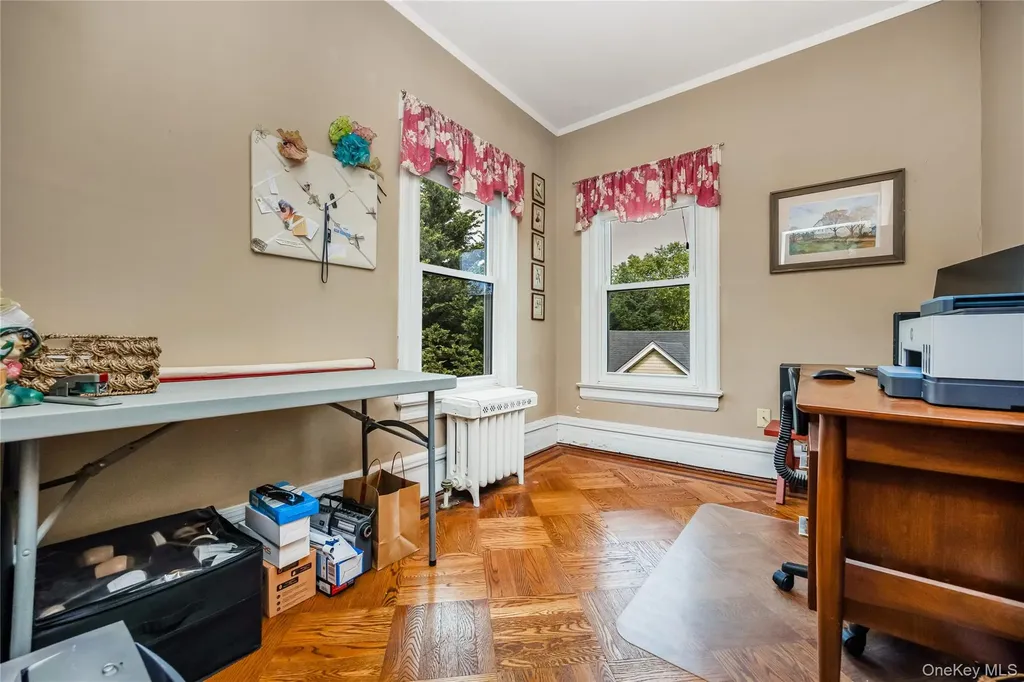 67 Davison Place Rockville Centre NY 11570