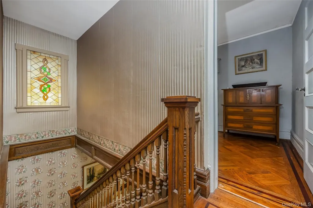 67 Davison Place Rockville Centre NY 11570