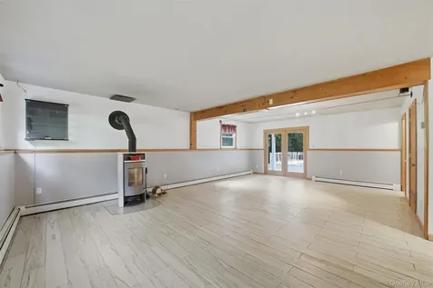 27 Casse Court Mahopac NY 10541