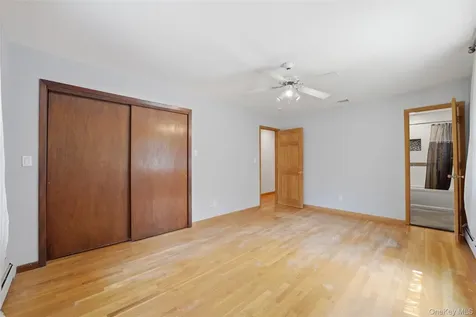 27 Casse Court Mahopac NY 10541