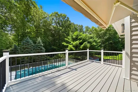 27 Casse Court Mahopac NY 10541