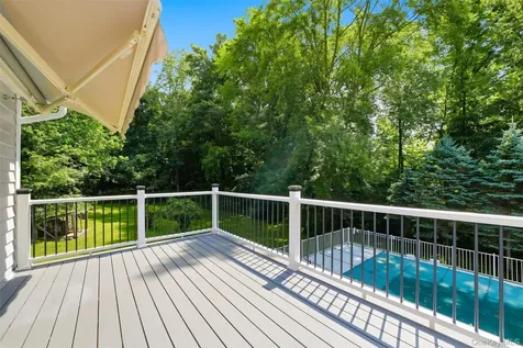 27 Casse Court Mahopac NY 10541