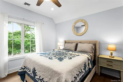 9 Deerland Drive East Quogue NY 11942