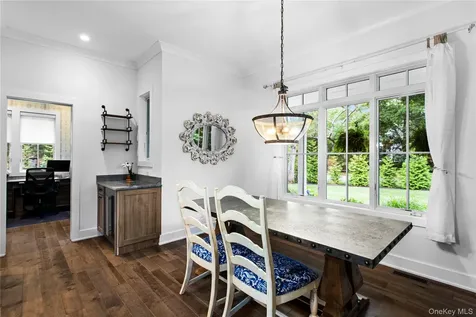 9 Deerland Drive East Quogue NY 11942