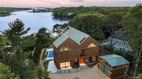 25 Bluff Point Road Sag Harbor NY 11963