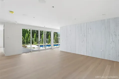 25 Bluff Point Road Sag Harbor NY 11963
