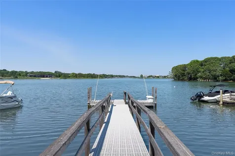 25 Bluff Point Road Sag Harbor NY 11963