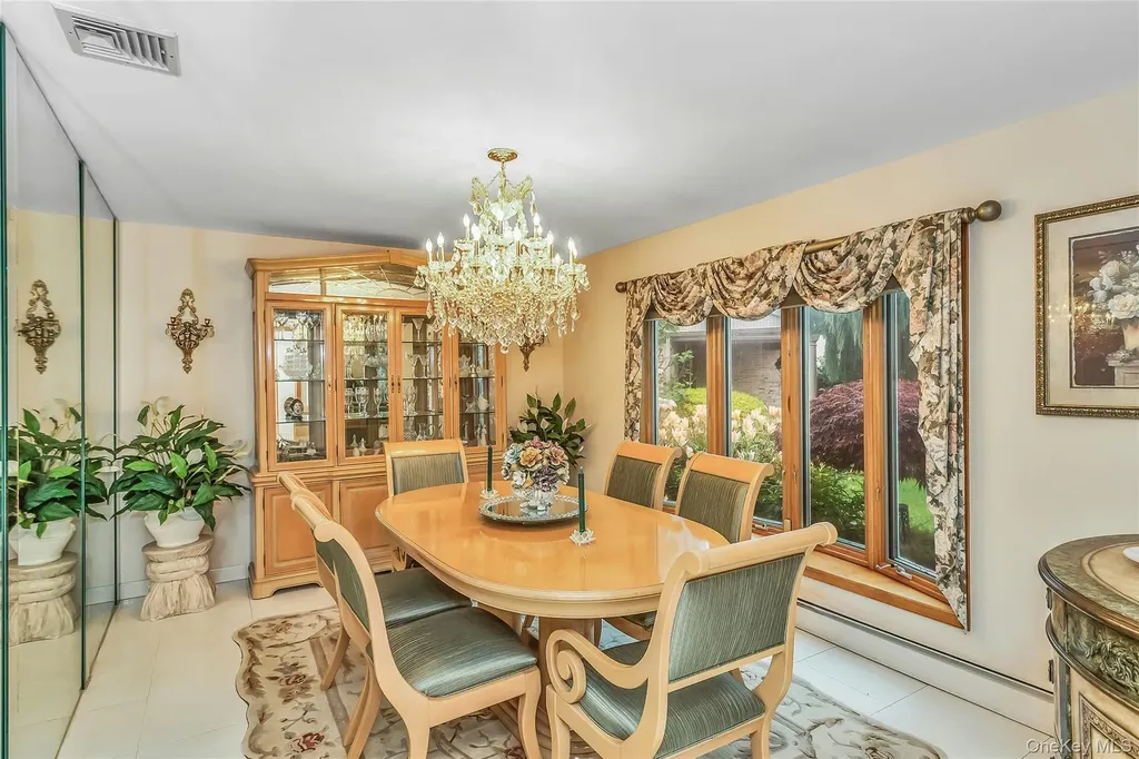 3901 Jane Court Seaford NY 11783