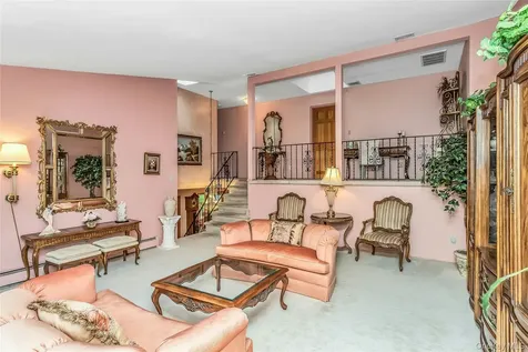 3901 Jane Court Seaford NY 11783