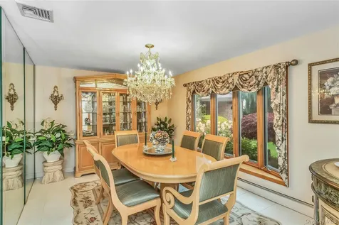 3901 Jane Court Seaford NY 11783