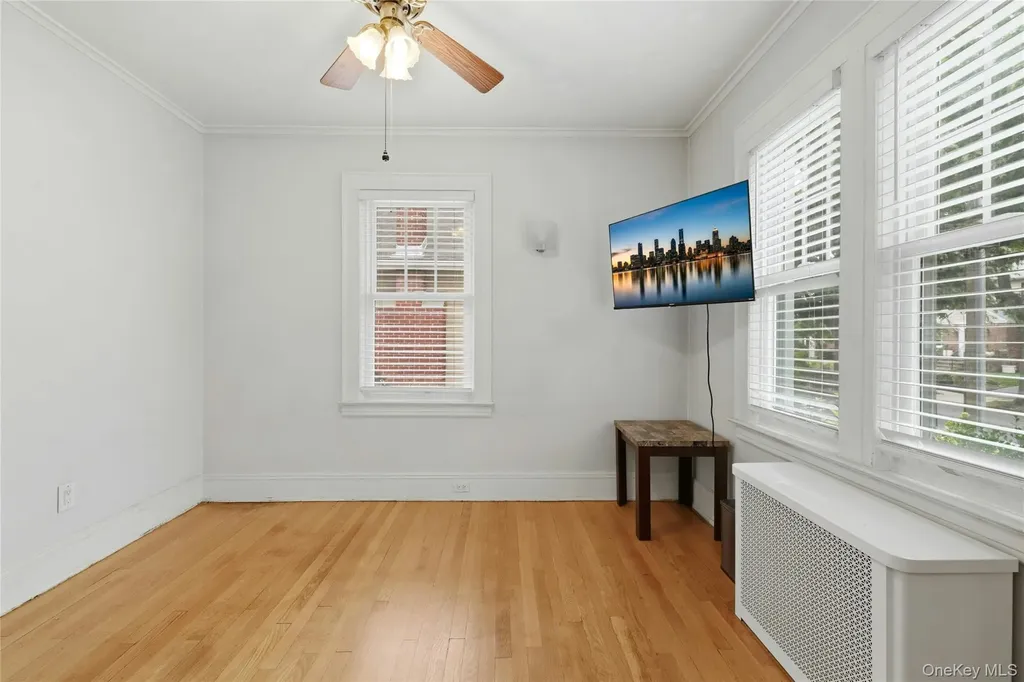 16 Superior Road Bellerose Village NY 11001