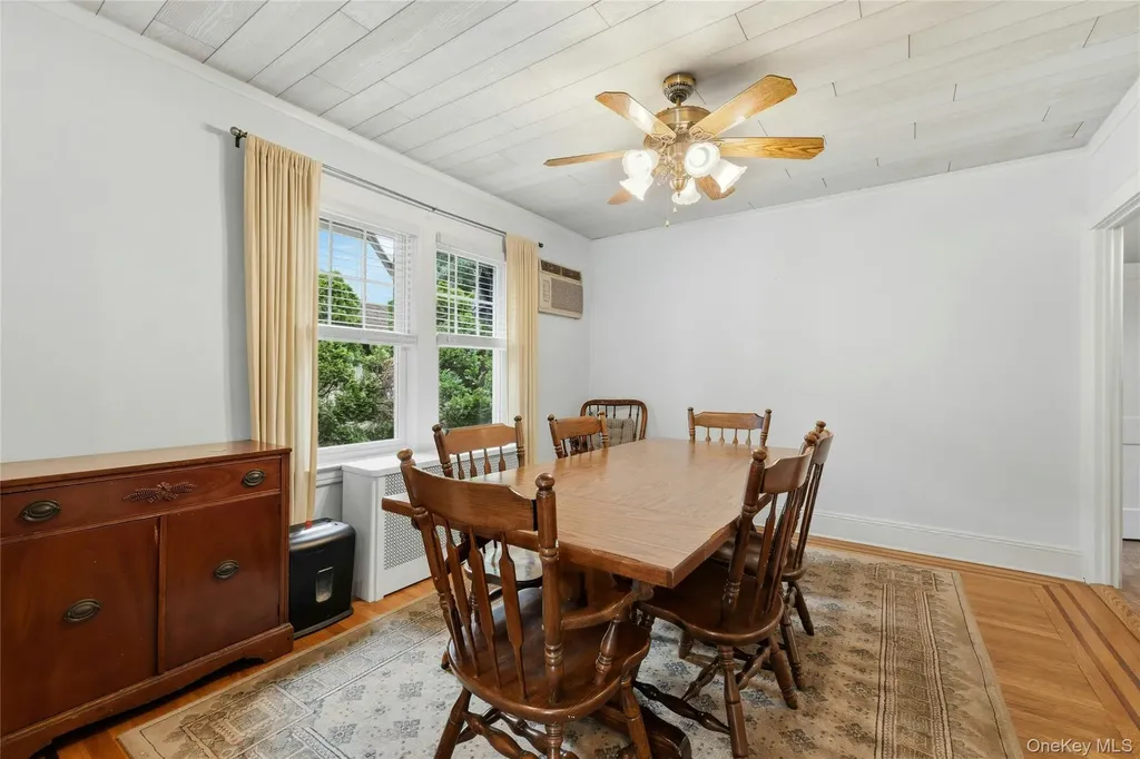 16 Superior Road Bellerose Village NY 11001
