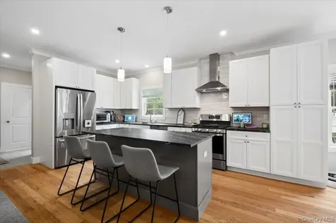 9 Beverly Road Cortlandt Manor NY 10567